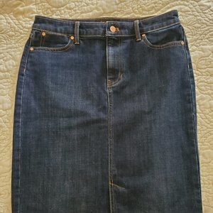 Talbots Knee Length Straight Skirt ~ 6P in Dark Blue Denim ~ New without Tags